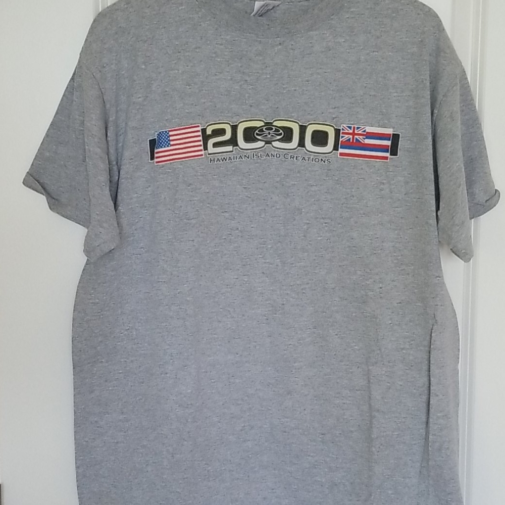 HIC tee